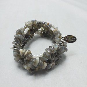 Ali Khan gray crystal glass bead stretch bracelet